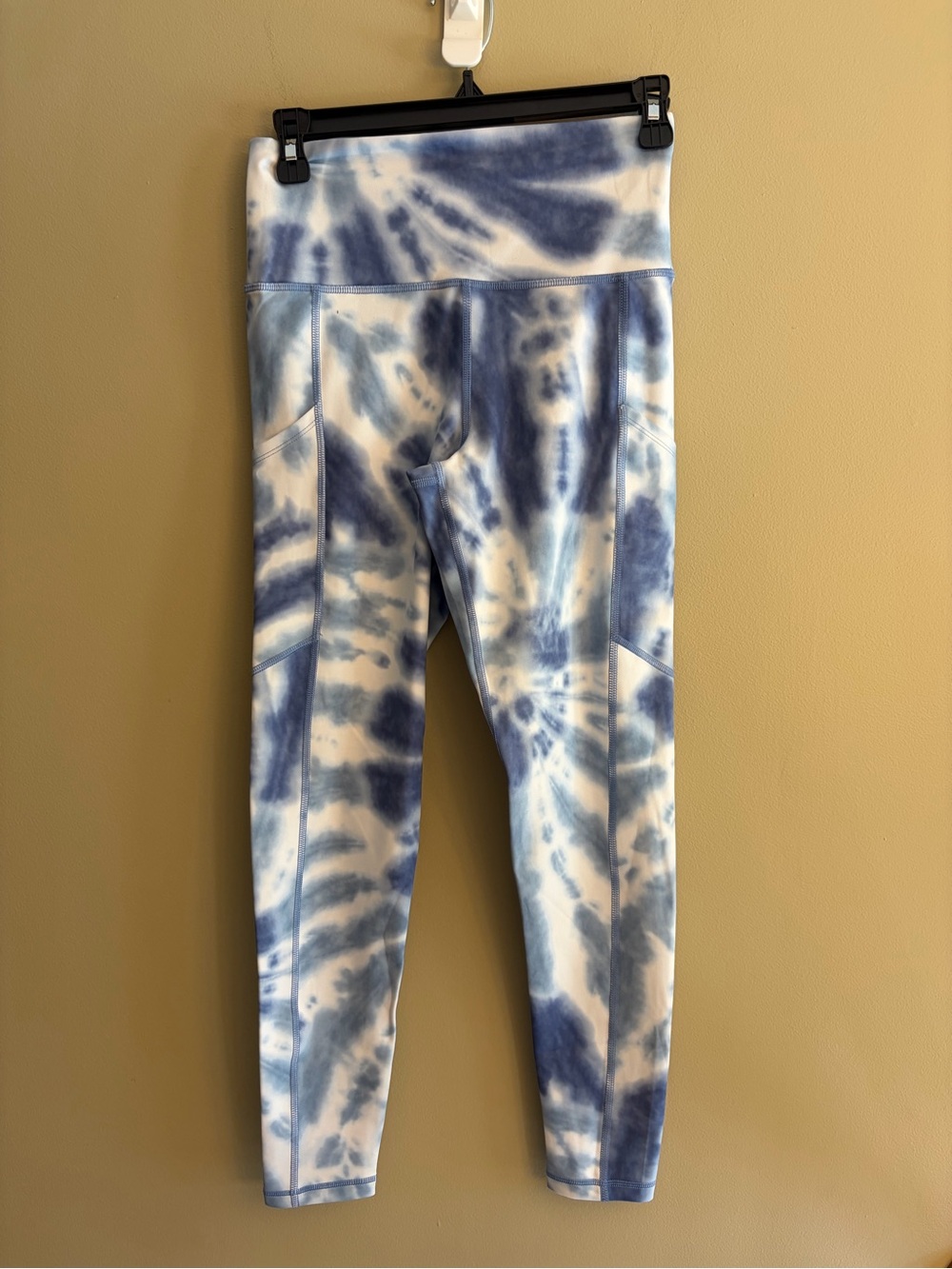 NWT Tie-Dye Blue High-Waist Leggings